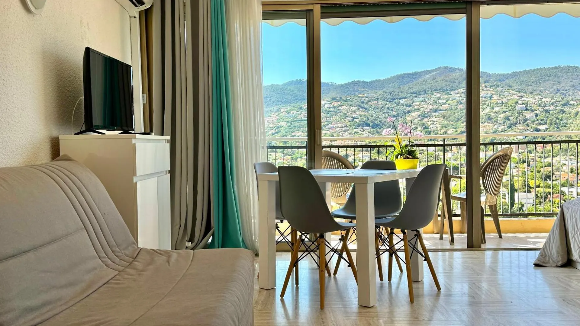 My Resid Appart Cannes Vue Marina Et Vue Montagne Mandelieu-la-Napoule Apartment